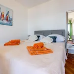 Two-bedroom Near Sea 12 Appartamento