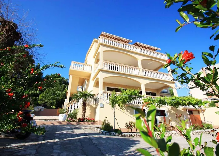 Apartman Two-bedroom Near Sea 12 Crikvenica
