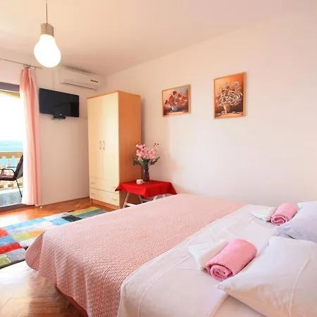 Two-bedroom Crikvenica Near Sea 12 *