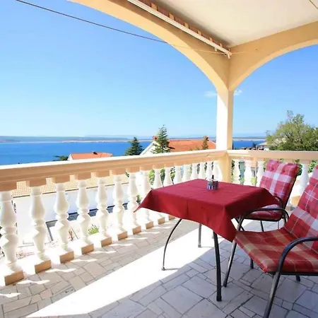 Two-bedroom Crikvenica Near Sea 12
