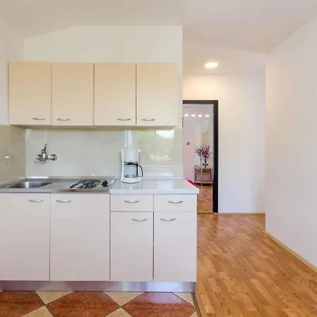 Two-bedroom Crikvenica Near Sea 12 Apartment