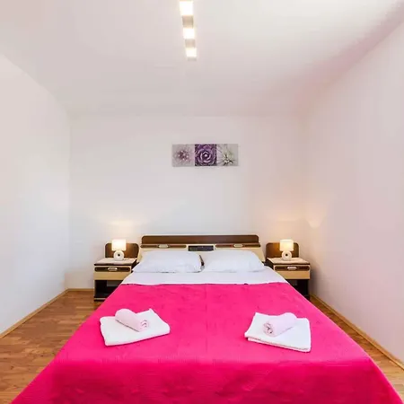 Two-bedroom Crikvenica Near Sea 12 Dramalj