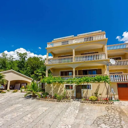 Apartment Two-bedroom Crikvenica Near Sea 12