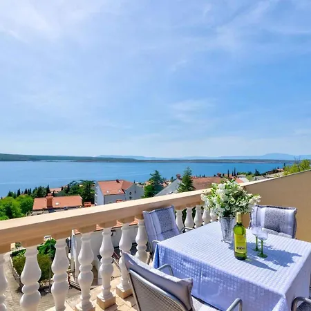Two-bedroom Crikvenica Near Sea 12 Apartment Dramalj