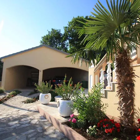 Two-bedroom Near Sea 12 Apartament Crikvenica
