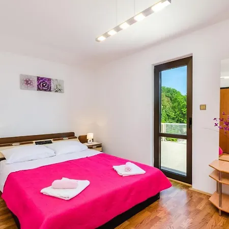 Two-bedroom Crikvenica Near Sea 12 Apartment *