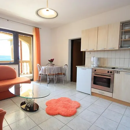 Two-bedroom Crikvenica Near Sea 12 Apartment
